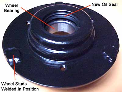 Rear hub bearing and seal assy rear.jpg (22338 bytes)